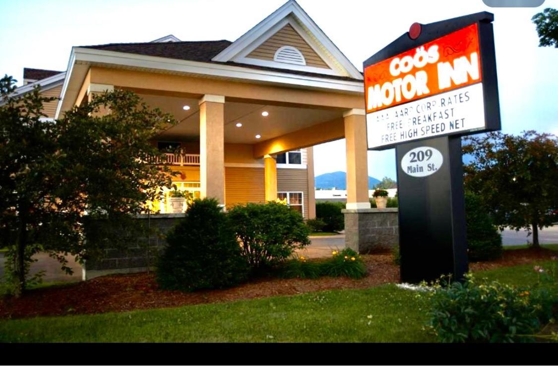 Coos Motor Inn Lancaster Exterior photo
