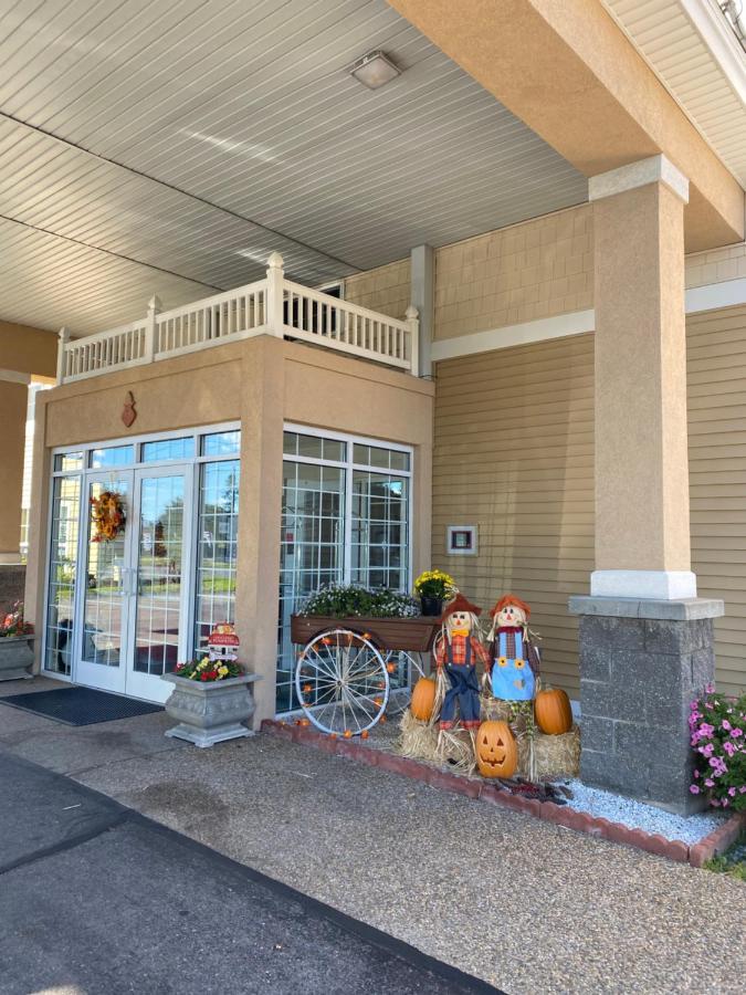 Coos Motor Inn Lancaster Exterior photo